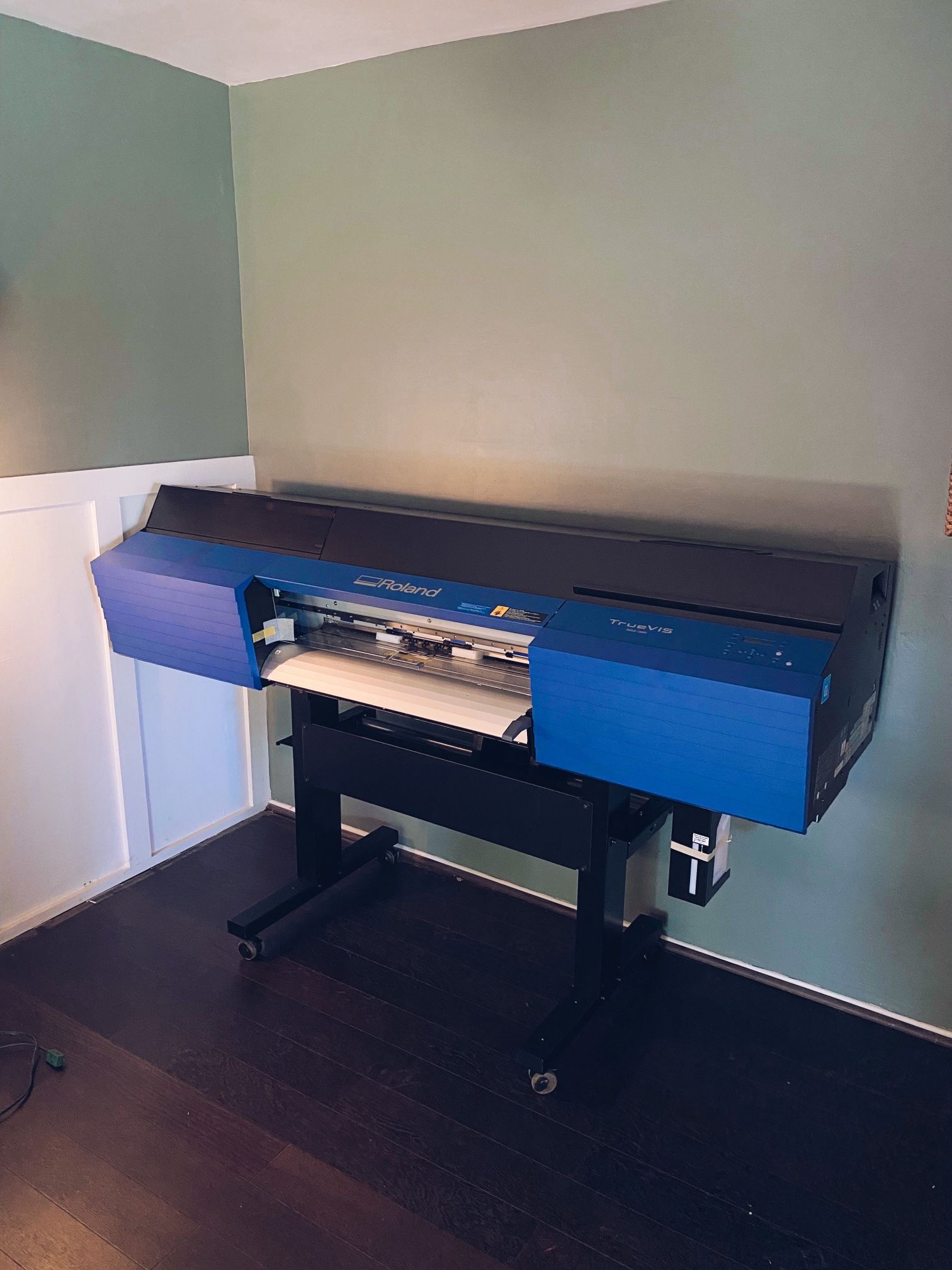 Roland SG2-300 30” Large Format Printer/Cutter