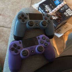 PS4 Controllers