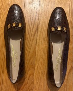 Salvadore Ferragomo shoes (size 9.5)