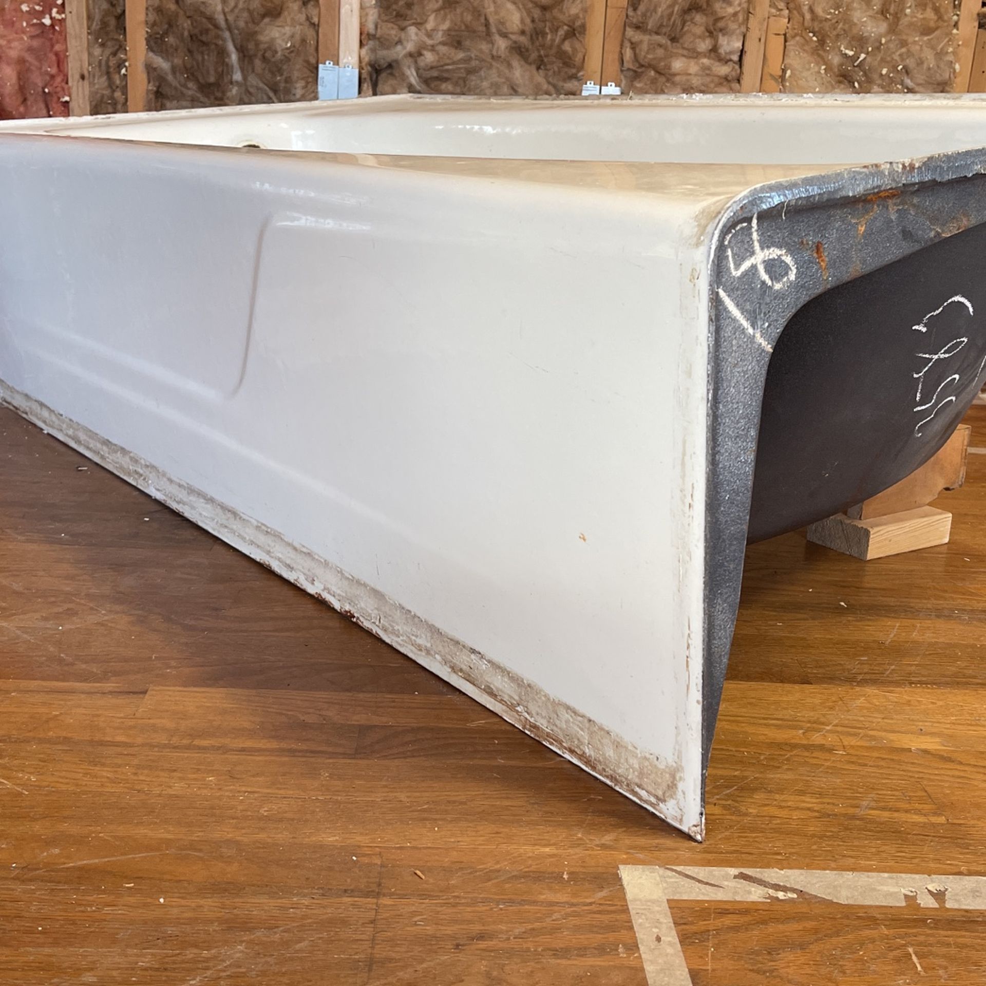 1962 Cast Iron Bathtub - American Radiator u0026 Standard Sanitary for Sale in  Oxford, OH - OfferUp