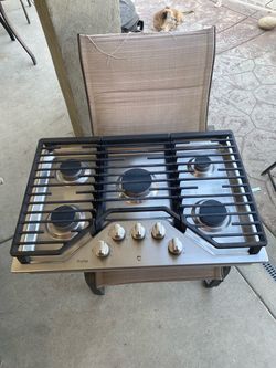 30” Stainless Steel (Gas) 5 Burners Cooktop