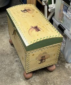 Wood Chest For Nursery Or Child’s Room