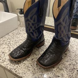 Men’s boots 7.5