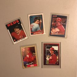 Lot Of Pete Rose Baseball Cards