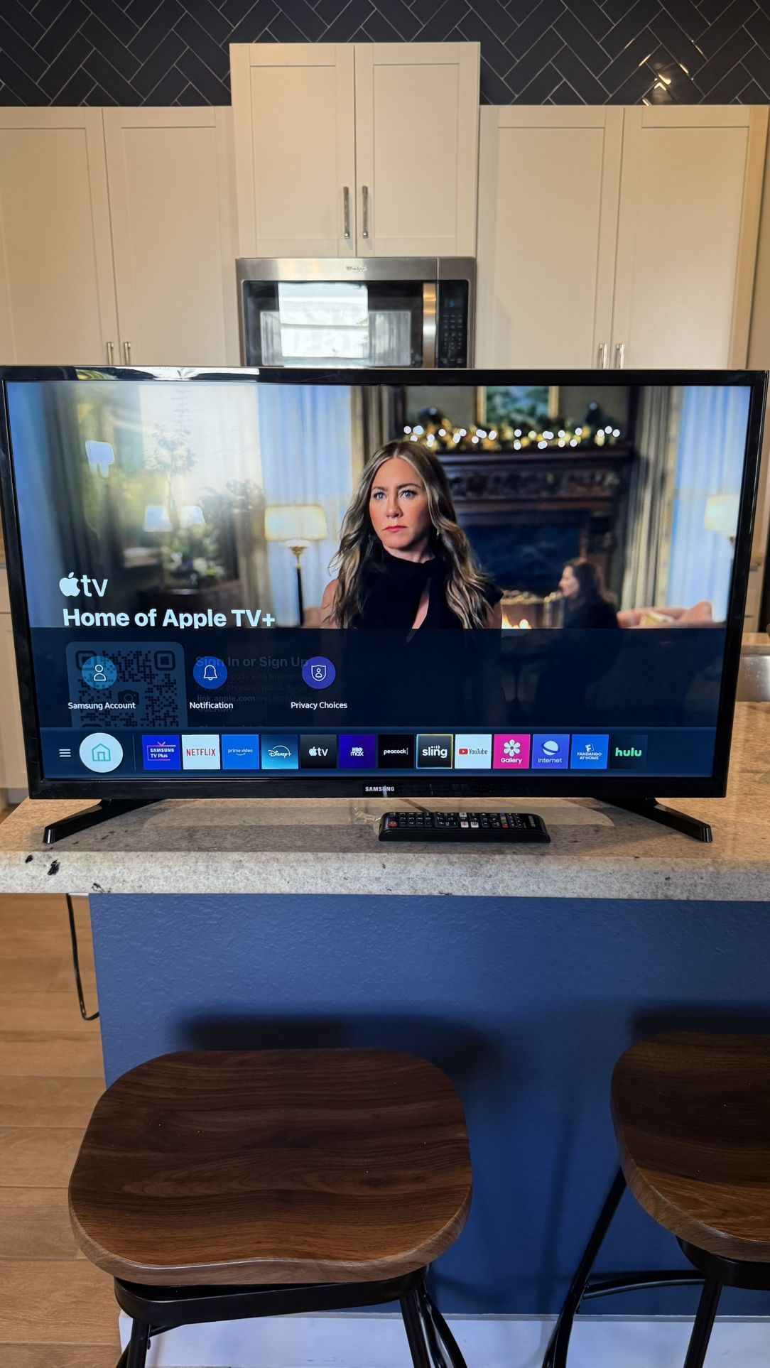 Samsung 32" Full HD Smart LED TV (Model UN32N5300)