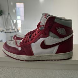 Air Jordan Red & White – Size 9.5