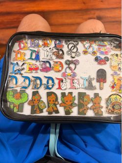 Disney pins