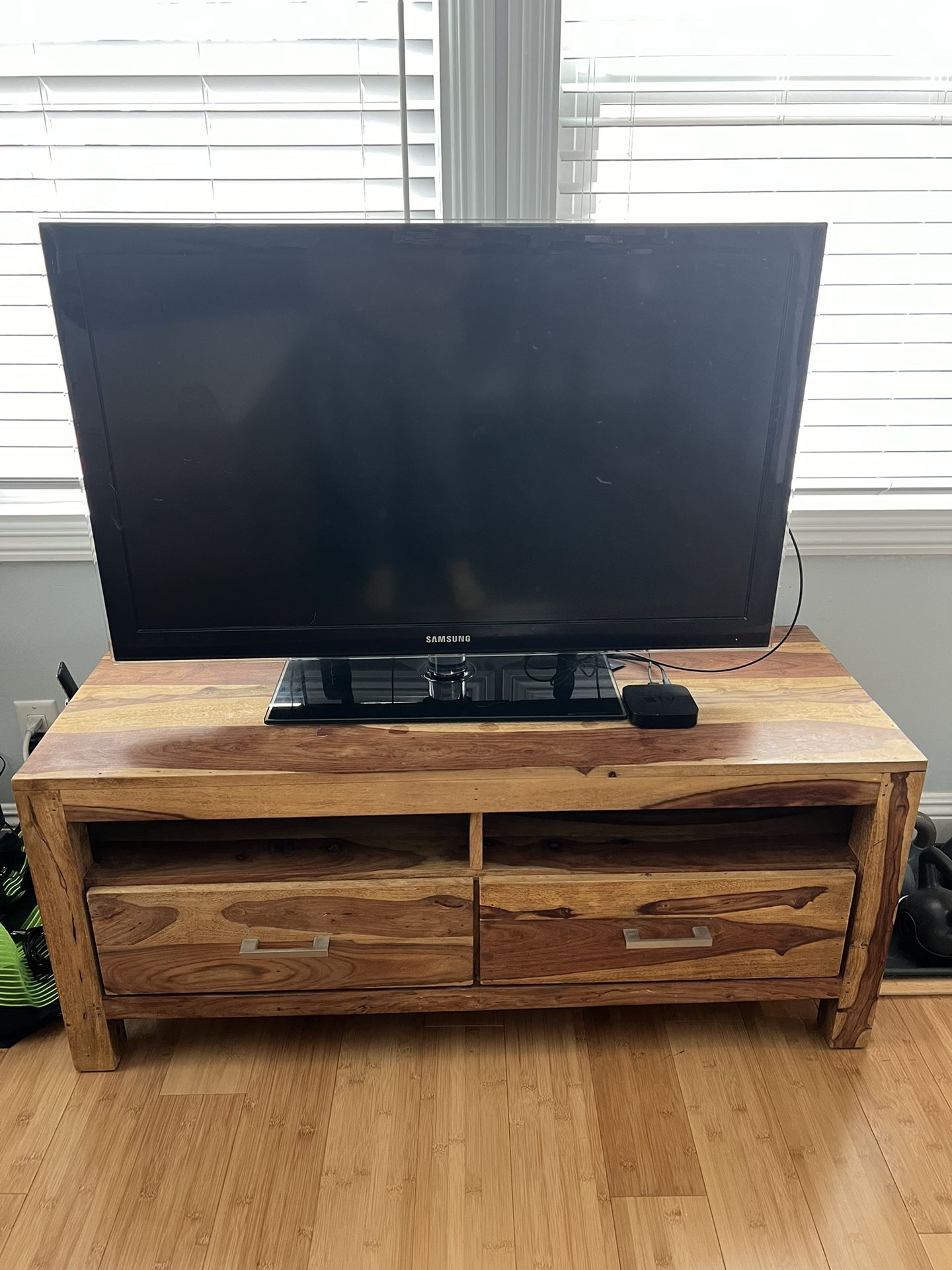 Solid Wood Tv Stand 