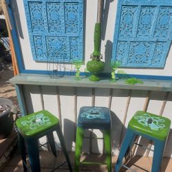 Charming Metal Bar stools 