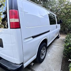 2013 Chevrolet Express Cargo Van