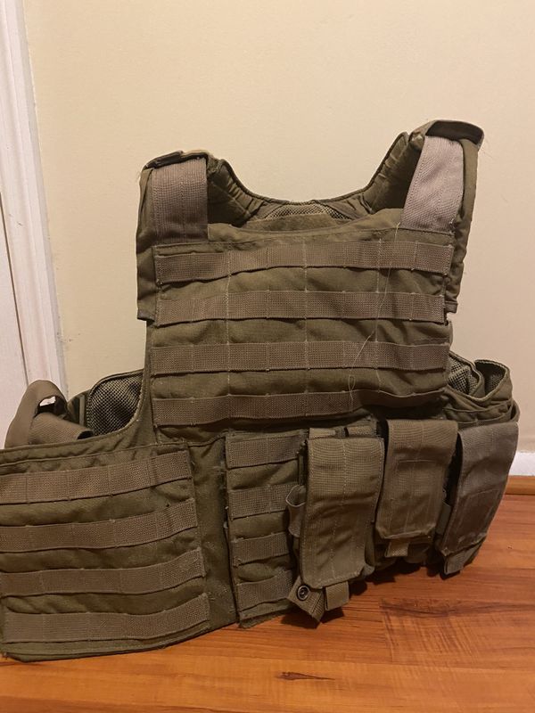 Military Flak Jacket for Sale in Aventura, FL OfferUp