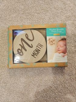Baby wooden monthly number