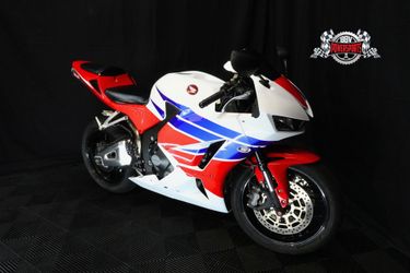 2022 HONDA CBR-600RR