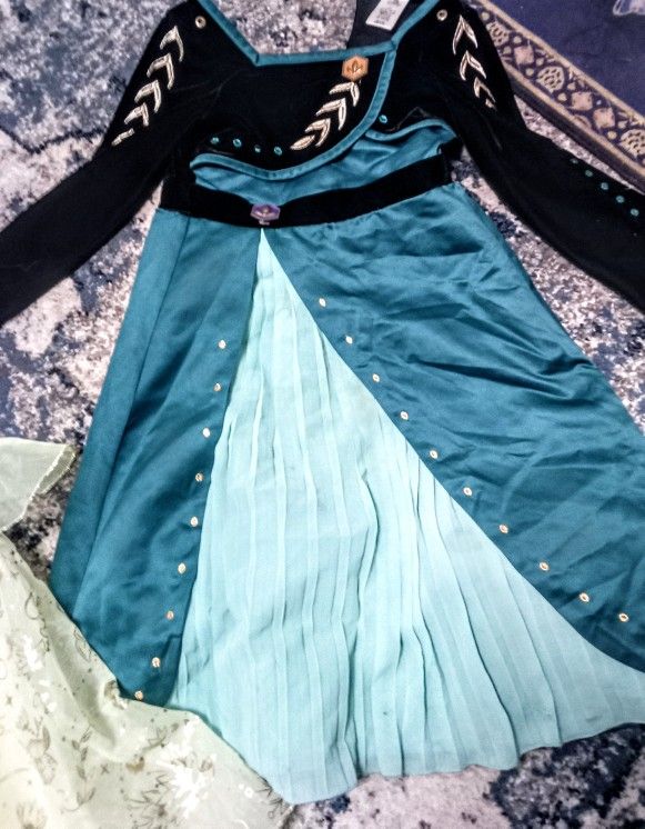 Frozen 2 Costume Size 5/6
