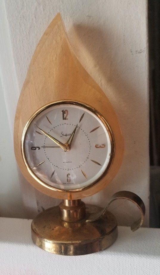 Vintage Sheffield Made In West Germany Candle Flame Wind Up Clock