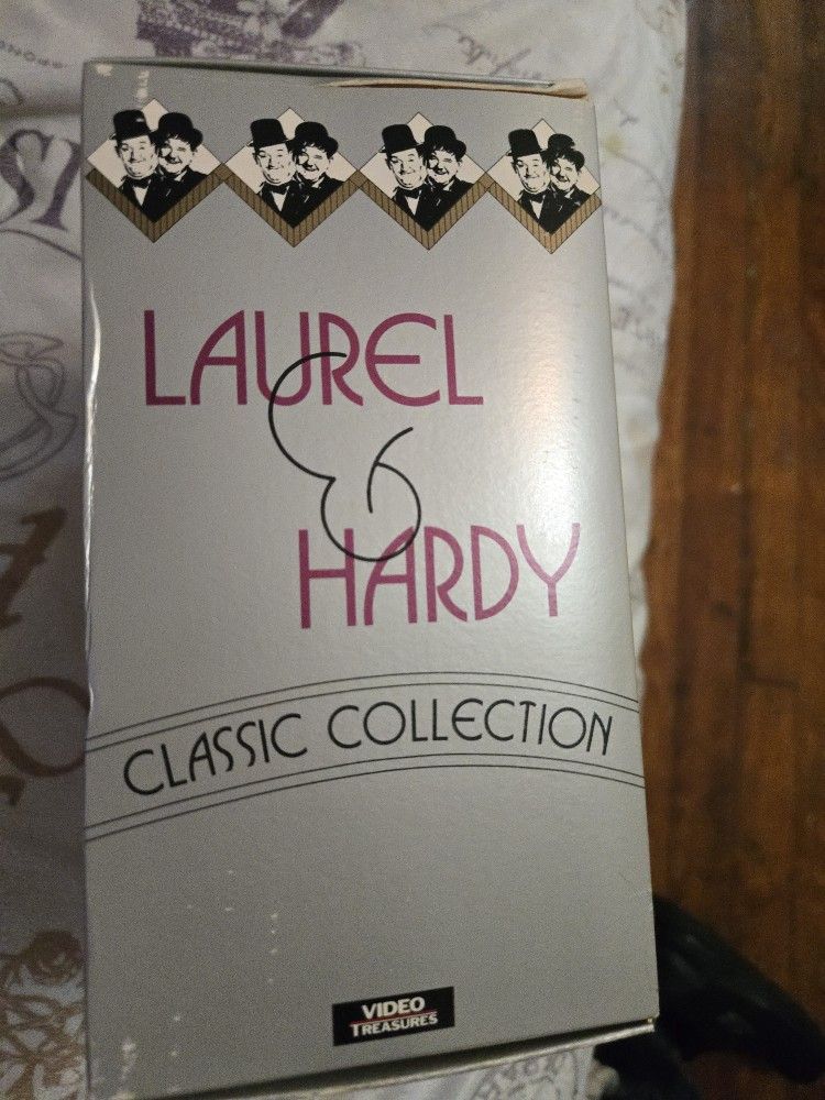 Laurel & Hardy Classic Collection VHS