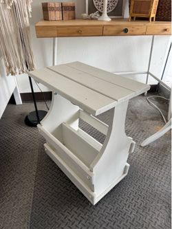 Wooden Magazine Rack Side End Table