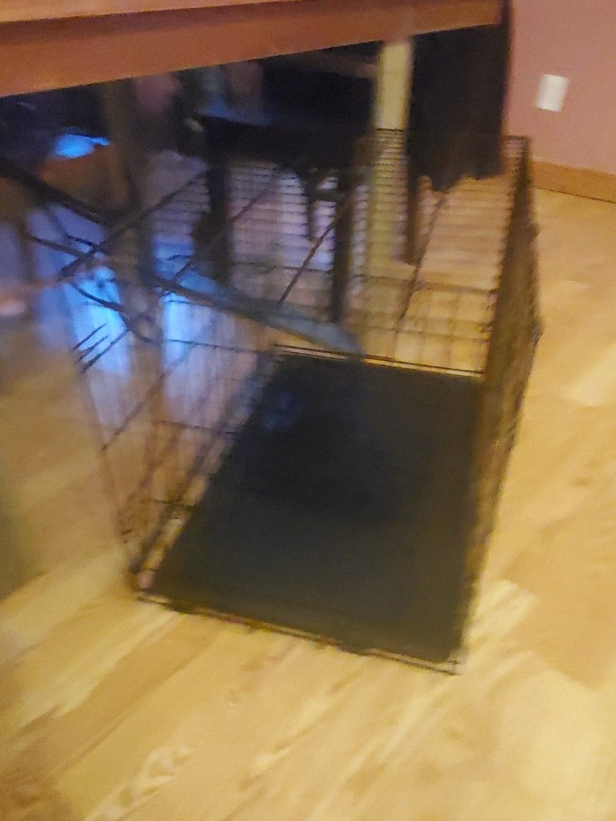 Like New Dog Crates And Play Pin