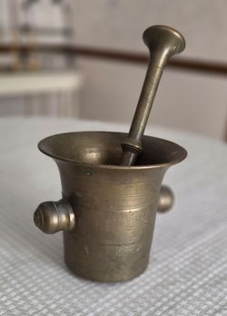 Vintage Heavy Solid Brass Mortar and Pestle Set - Apothecary Style