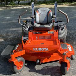 KUBOTA Z421 KommanderPRO Zero-Turn Lawn Mower