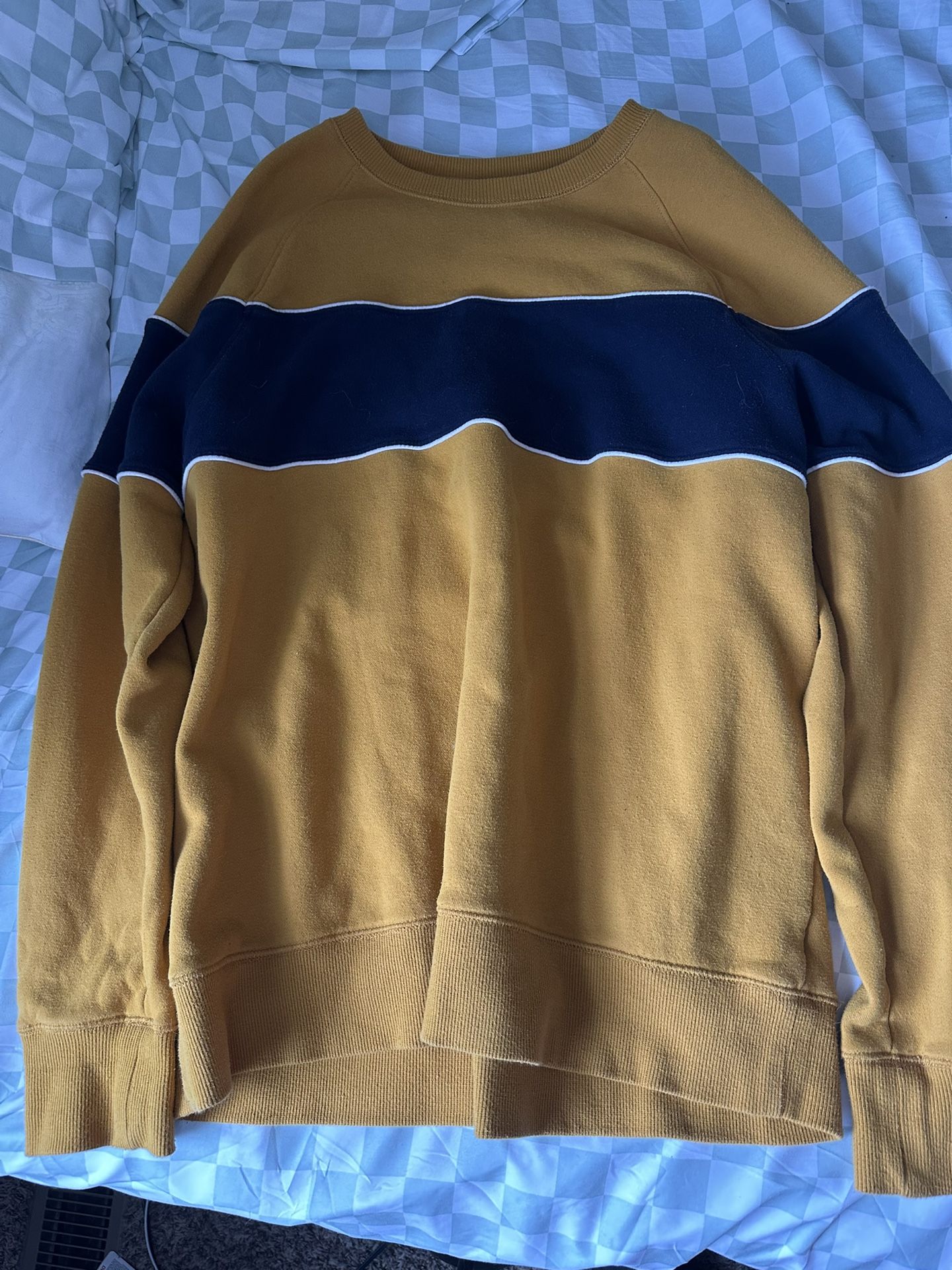 Goodfellow & Co. Men's Yellow & Navy Colorblock Sweatshirt - Size XL - NWOT