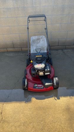 Gas power lawn mower