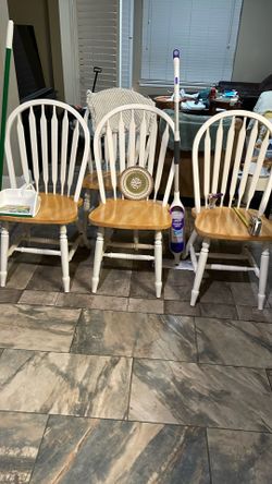4 White Chairs - Can Buy Just 2- $100/4, $50/2