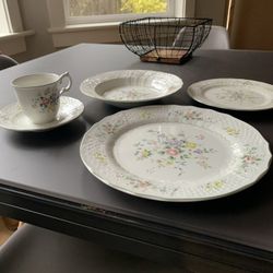 Service For 8 - Mikasa China