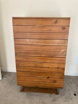 Clothes dresser