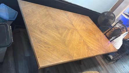 Heavy duty nice table 150 obo
