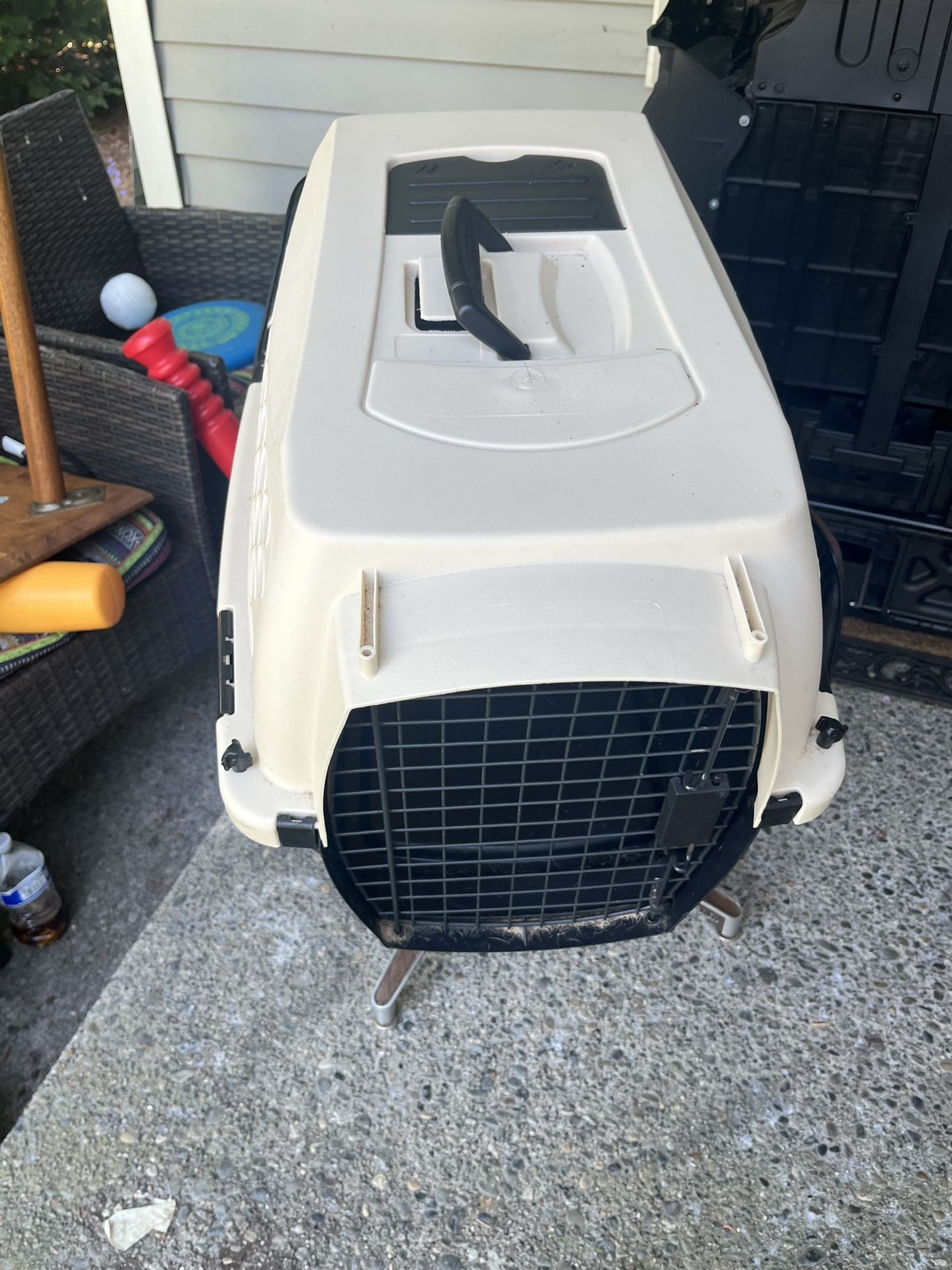 Sm/med Pet Crate Kennel