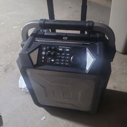 Monster Rockin' Roller 3 Portable Indoor/Outdoor Wireless Speaker.Mot working