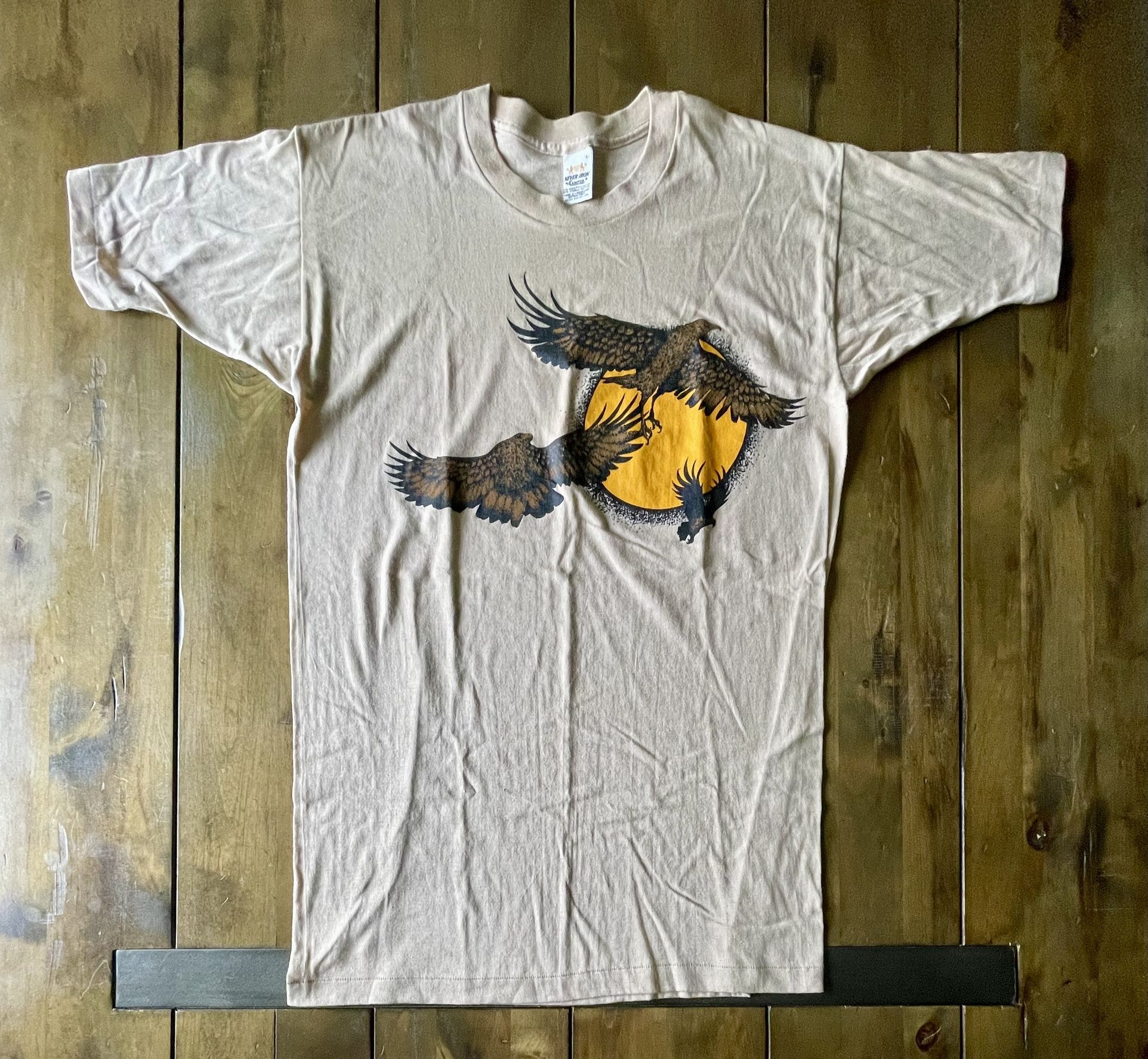 Rare Vintage 80s Eagle/Hawk Yellow Sun T-Shirt (Size L) USA Made Tee Shirt