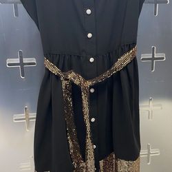 Girls dress made in Turkey size 4,10,12 years