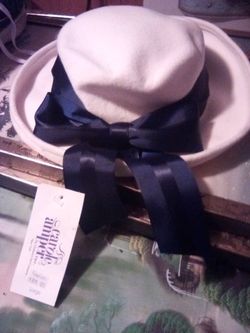 Women's Hat