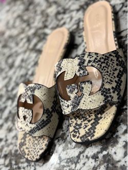 Woman sandals