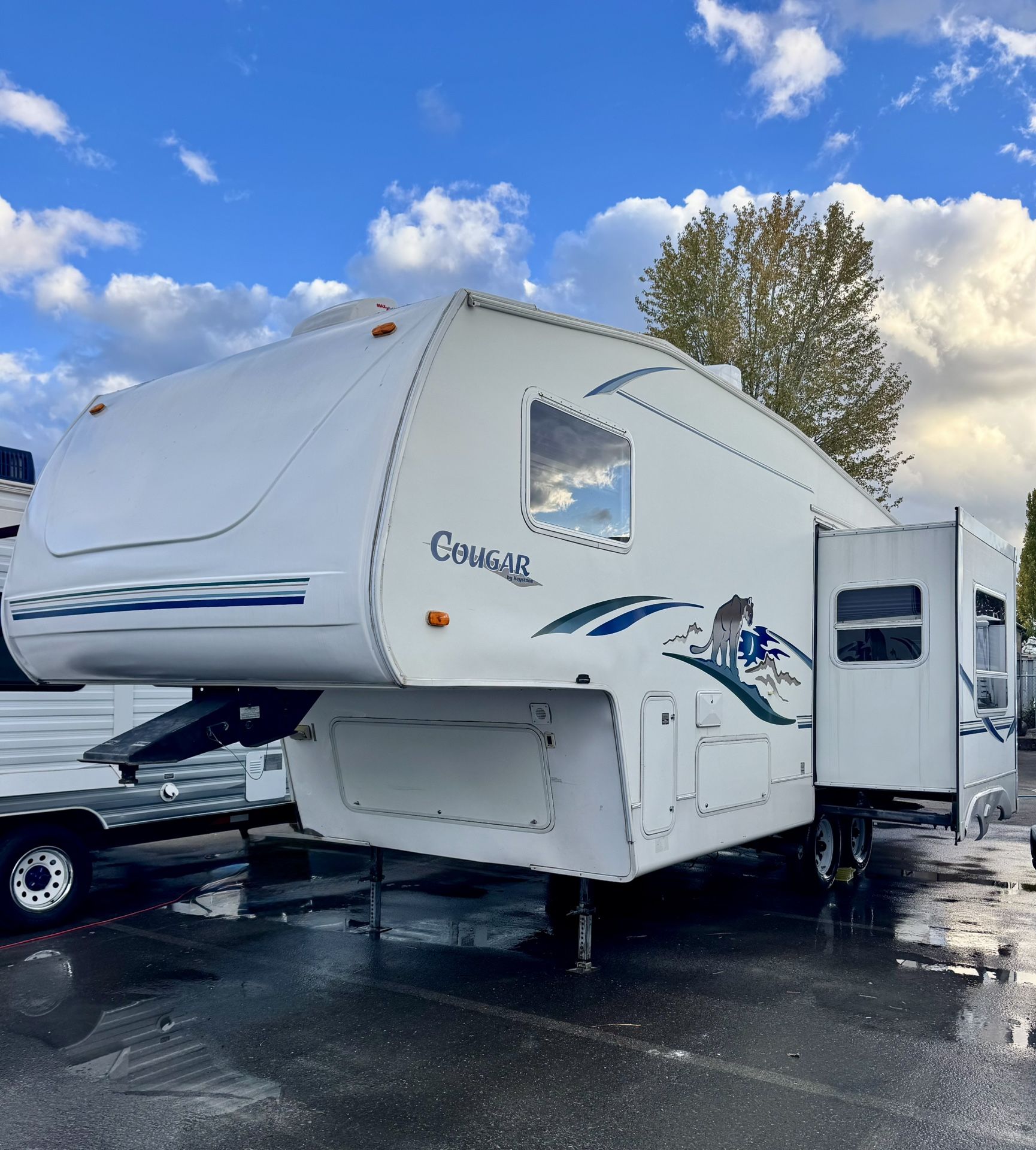 2002 Keystone cougar