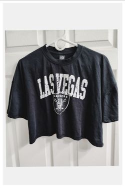 NFL Apparel 🏈 Las Vegas Raiders 🏈 Women's Distressed Crop Top Tee - XL (1X)
