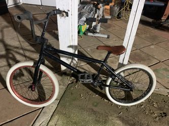 Cult Crew BMX Bike