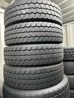 245/70/19.5 sumitomo