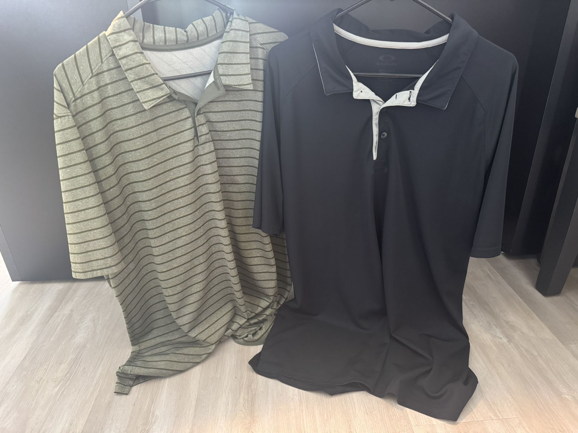 Men’s Oakley Golf Polos Xxlarge