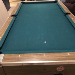 Pool table