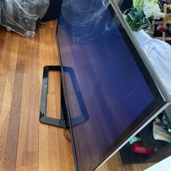 55” LG tv Like New