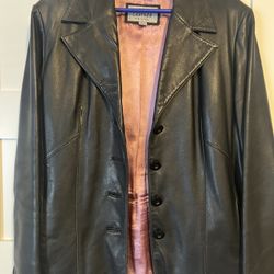 $60 Chamarra De Piel Size L Mujer 
