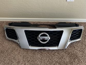 Factory OEM 2013-2019 Nissan NV200 Van Chrome Grill With Emblem 