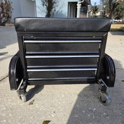 Three Drawer Creeper Seat JPEGS