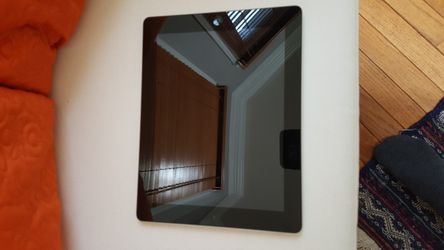 iPAD 16GB 4th Generation Excellent Condition l