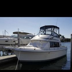 1988 Carver Mariner 28’ Yacht – $5,000 – Apollo Beach, FL 