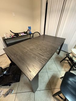 Black Wood Table With 4 Chairs