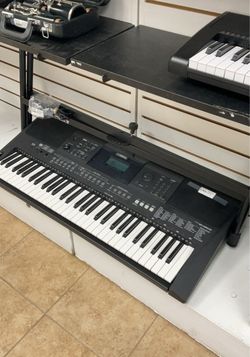 Yamaha PSRE463